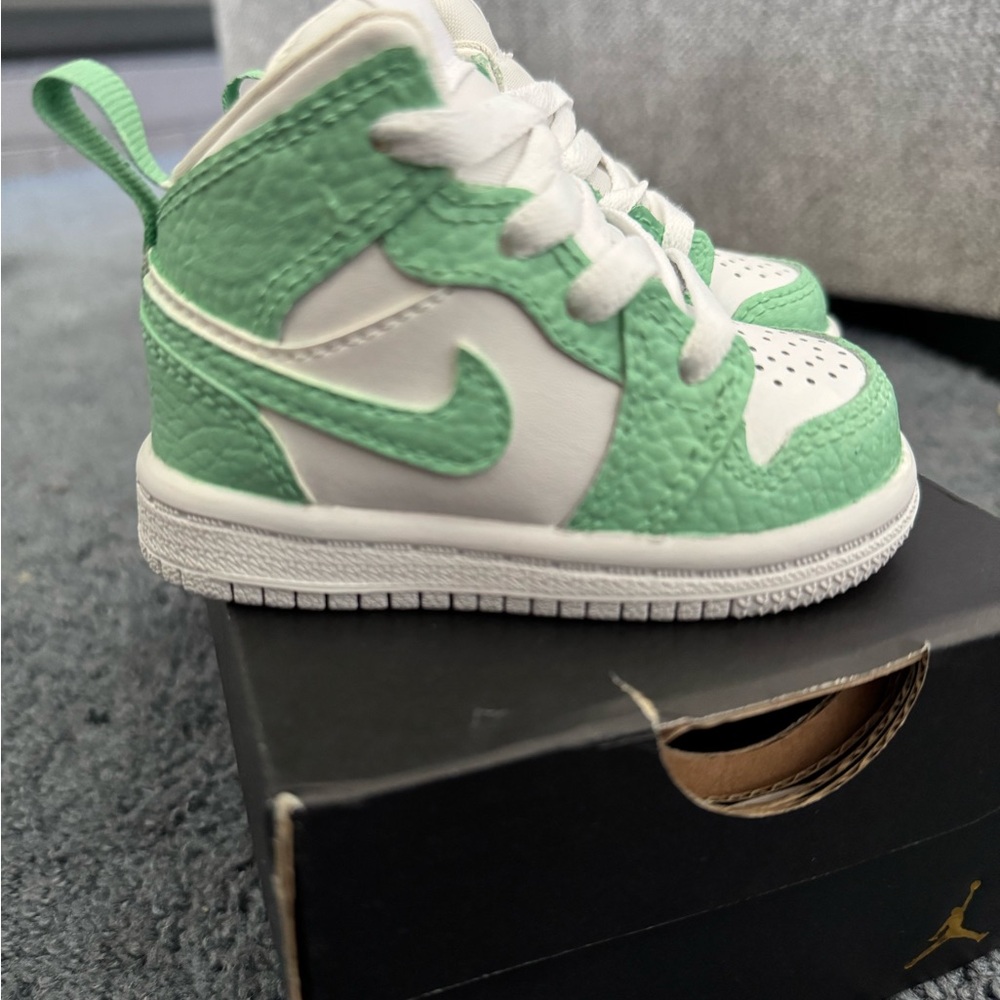 Nike Green and White Sneakers with Classic Design